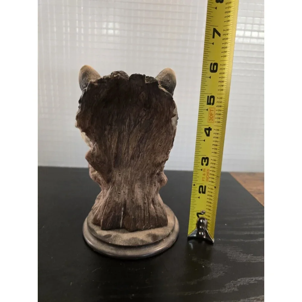 5in Polystone Wolf Head On Base Statue Wild Animal Decorative Sculpture